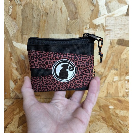 MONEDERO LEOPARDO GRANATE