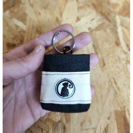 MINI MAGNE NEGRO Y BEIGE