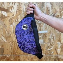 RIÑONERA CEBRA MORADO DOS BOLSILLOS