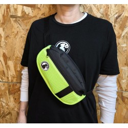 RIÑONERA 3D AMARILLO