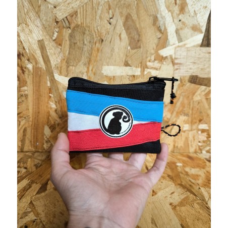 MONEDERO AZUL BLANCO ROJO